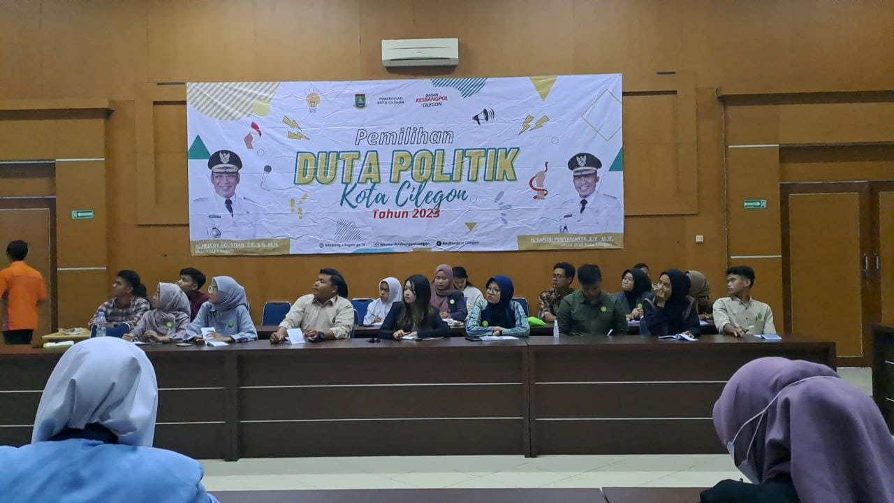 Kandidat Duta Politik Diberi Pembekalan