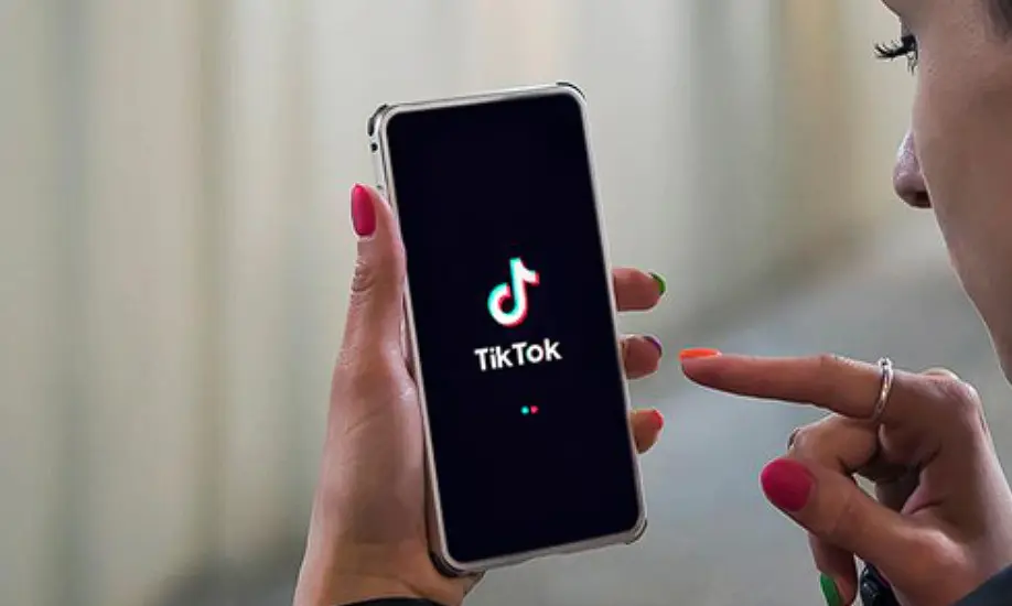 caption tiktok fyp