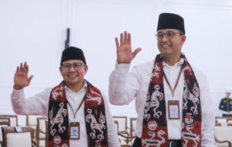 Foto: Anies Baswedan, bakal calon Presiden, dan Muhaimin Iskandar, bakal calon Wakil Presiden, saat mendaftarkan diri sebagai pasangan calon di Gedung KPU, Jakarta pada Kamis (19/10/2023).
